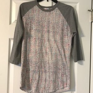 Lularoe Randy tee